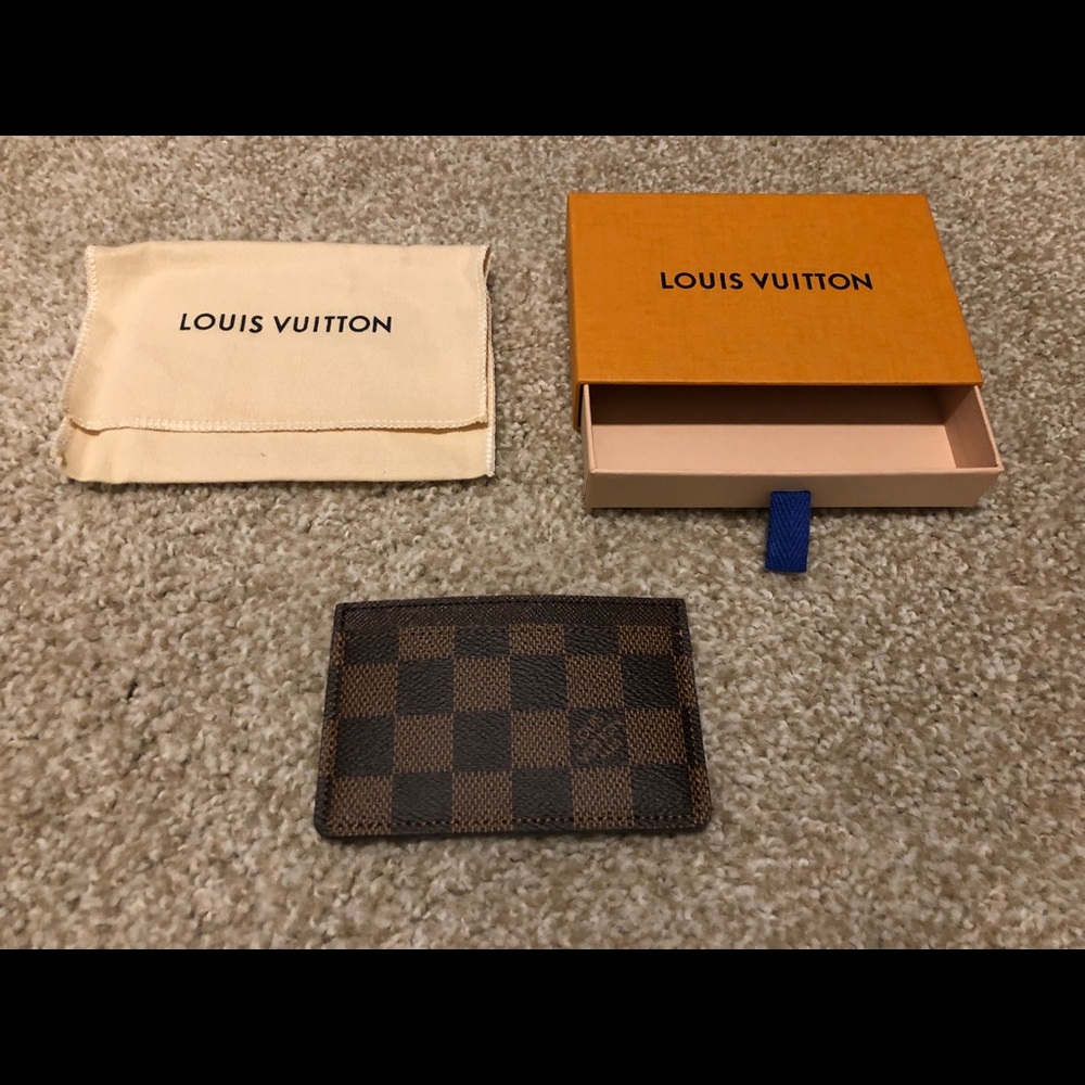 Louis Vuitton Damier Ebene Card Holder